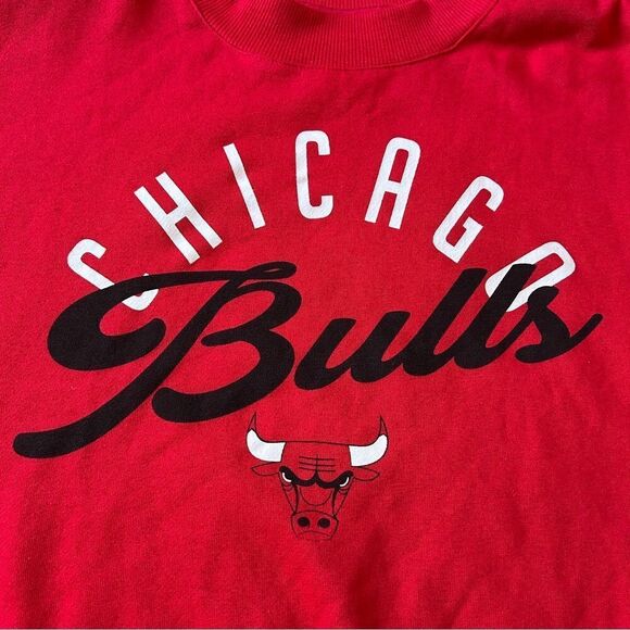 Chicago Bulls NBA Red Black Long Sleeved Adjustable Cropped Sweatshirt Small - Picture 4 of 7